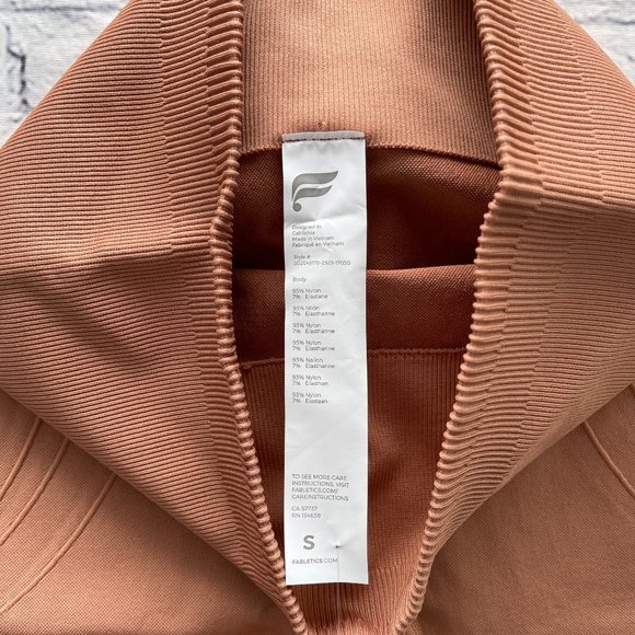 Fabletics High-Waisted Seamless Corsetry Legging - Picture 6 of 9